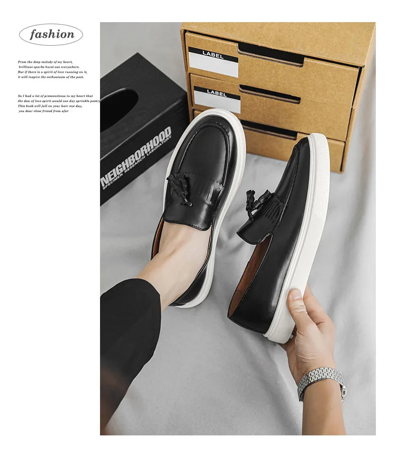 Designer Luxury Mens Wedding Dress 38~46 Tassel Loafers Brand Business Casual Moccasin Leather Driving Formal Suit Shoes for Men