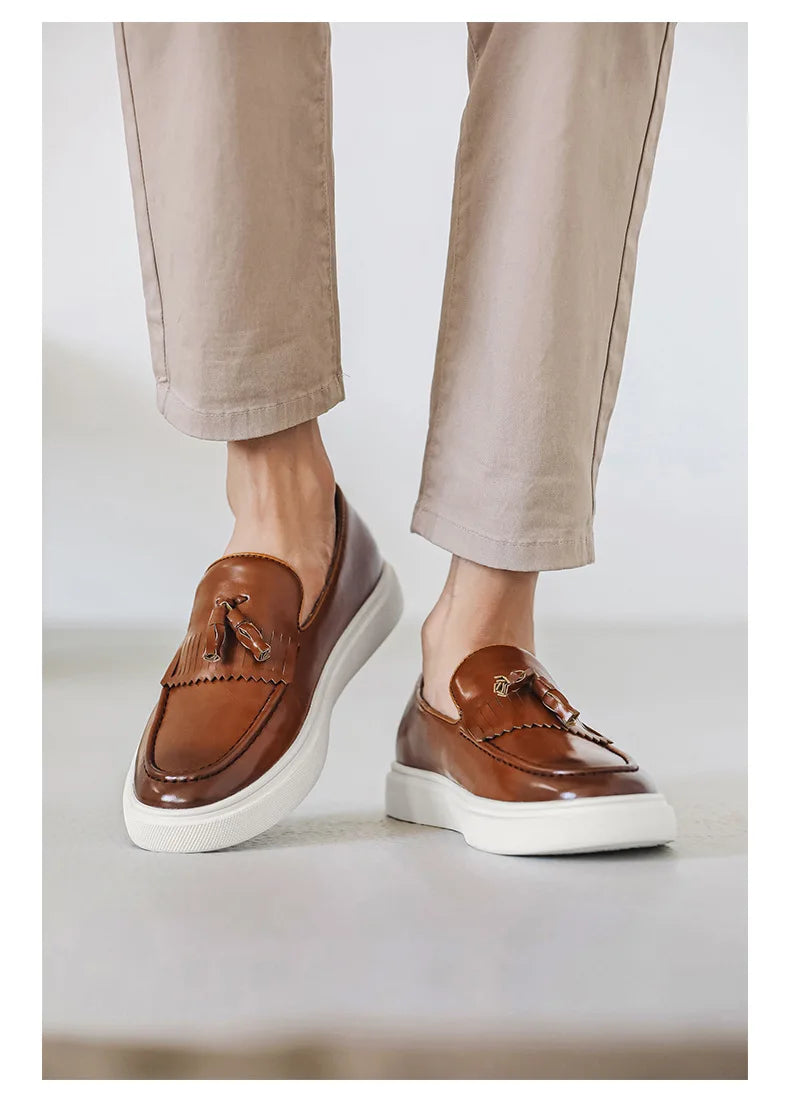 Designer Luxury Mens Wedding Dress 38~46 Tassel Loafers Brand Business Casual Moccasin Leather Driving Formal Suit Shoes for Men